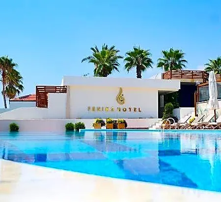 فندق Feniks Priority 4*